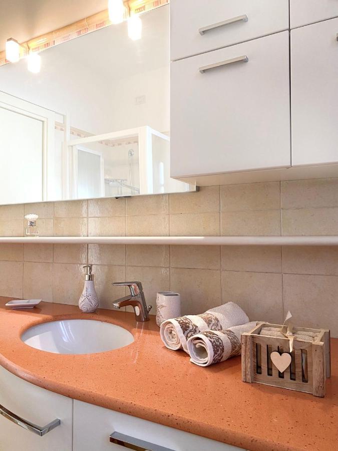 Clare House Per Una Vacanza "Chic" Villa Porto Recanati Eksteriør billede